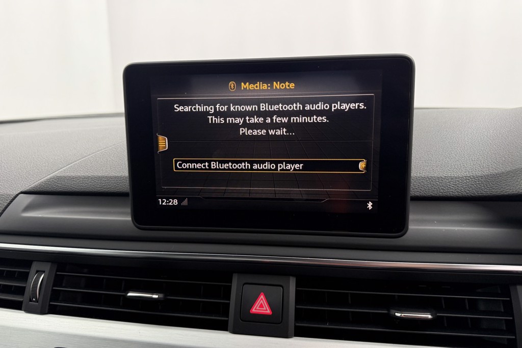 Audi A4 S Line Manual Petrol Saloon - Stock Number (1557757) - 11th supplementary image