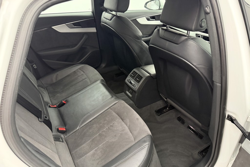 Audi A4 S Line Manual Petrol Saloon - Stock Number (1557757) - 23rd supplementary image