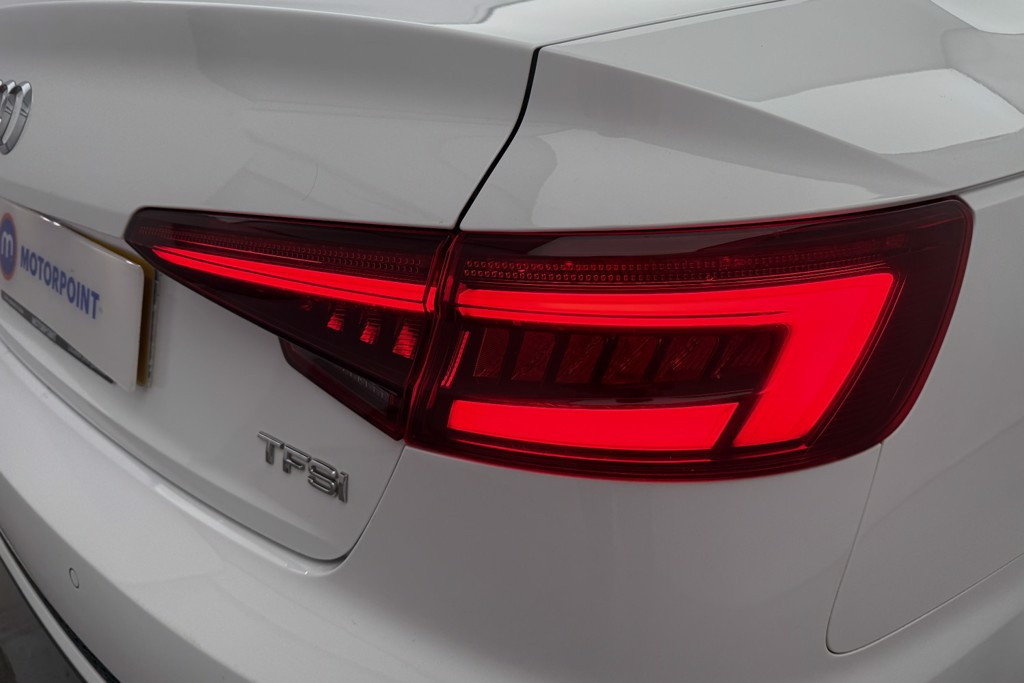 Audi A4 S Line Manual Petrol Saloon - Stock Number (1557757) - 28th supplementary image