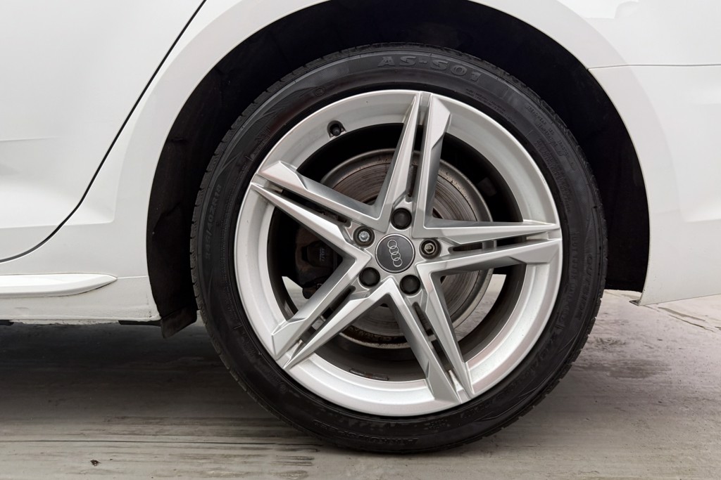 Audi A4 S Line Manual Petrol Saloon - Stock Number (1557757) - 33rd supplementary image