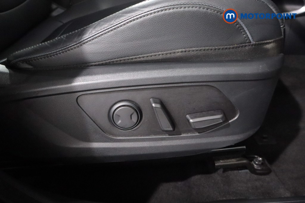 Hyundai Tucson Ultimate Automatic Petrol-Electric Hybrid SUV - Stock Number (1557840) - 17th supplementary image