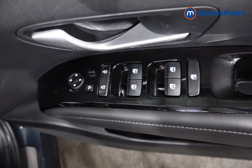 Hyundai Tucson Ultimate Automatic Petrol-Electric Hybrid SUV - Stock Number (1557840) - 18th supplementary image