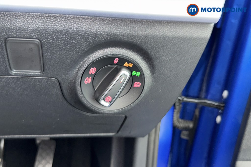 Seat Arona Fr Sport Manual Petrol SUV - Stock Number (1558290) - 15th supplementary image