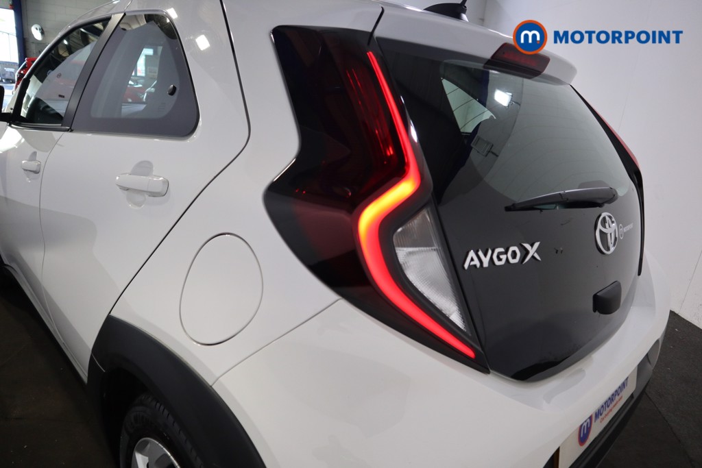 Toyota Aygo X Pure Manual Petrol Hatchback - Stock Number (1558354) - 19th supplementary image