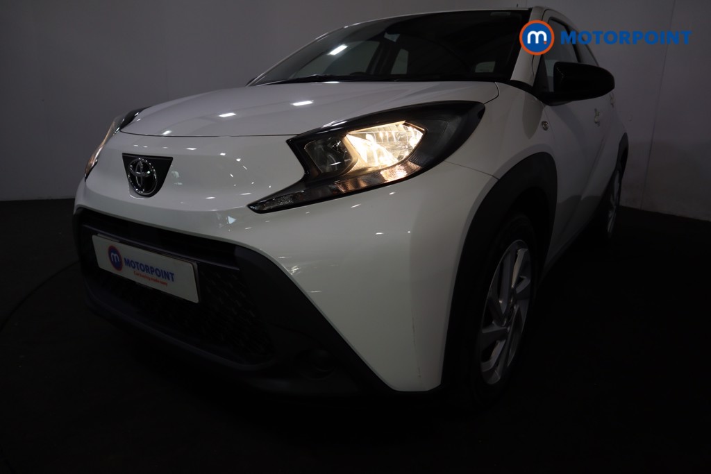 Toyota Aygo X Pure Manual Petrol Hatchback - Stock Number (1558354) - 23rd supplementary image