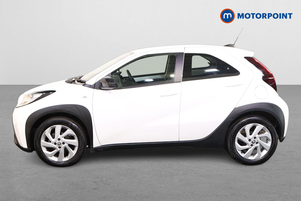 Toyota Aygo X Pure Manual Petrol Hatchback - Stock Number (1558354) - Passenger side