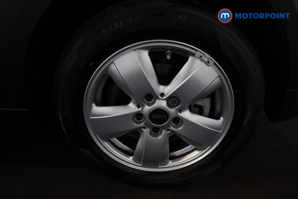 Mini Hatchback Cooper Classic Manual Petrol Hatchback - Stock Number (1558401) - 19th supplementary image