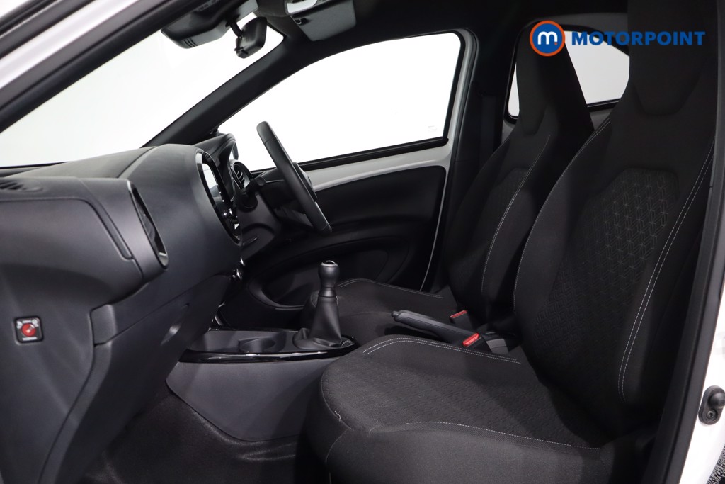 Toyota Aygo X Edge Manual Petrol Hatchback - Stock Number (1558597) - 4th supplementary image