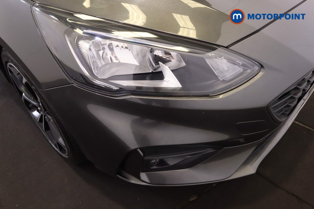 Ford Focus St-Line X Manual Petrol Hatchback - Stock Number (1558672) - 19th supplementary image
