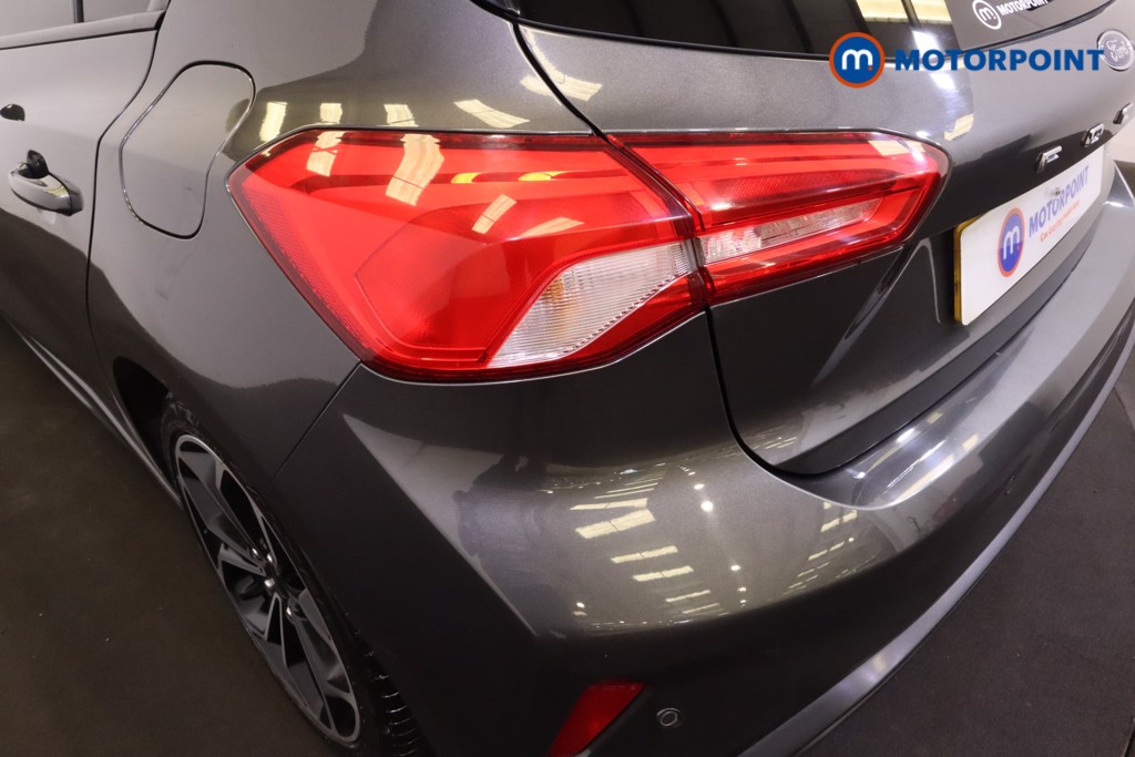 Ford Focus St-Line X Manual Petrol Hatchback - Stock Number (1558672) - 21st supplementary image