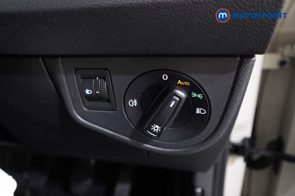 Volkswagen Polo Life Manual Petrol Hatchback - Stock Number (1559441) - 9th supplementary image