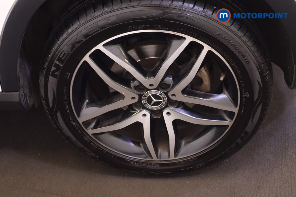Mercedes-Benz GLA Urban Edition Manual Petrol SUV - Stock Number (1559450) - 15th supplementary image