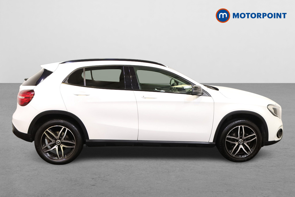 Mercedes-Benz GLA Urban Edition Manual Petrol SUV - Stock Number (1559450) - Drivers side
