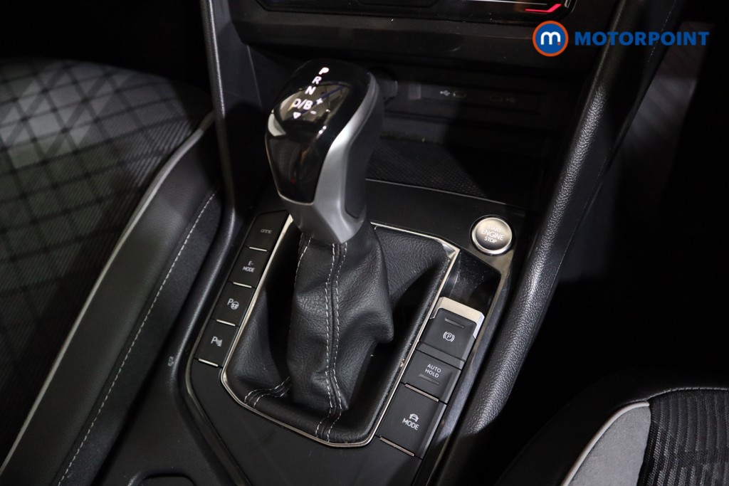 Volkswagen Tiguan Black Edition Automatic Petrol Plug-In Hybrid SUV - Stock Number (1559485) - 9th supplementary image