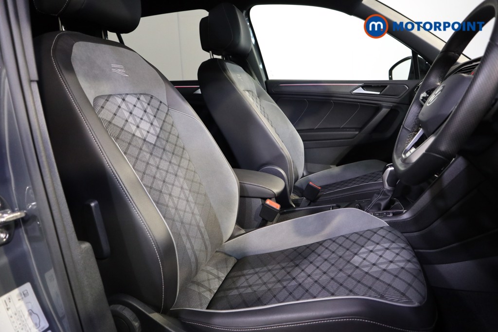 Volkswagen Tiguan Black Edition Automatic Petrol Plug-In Hybrid SUV - Stock Number (1559485) - 14th supplementary image