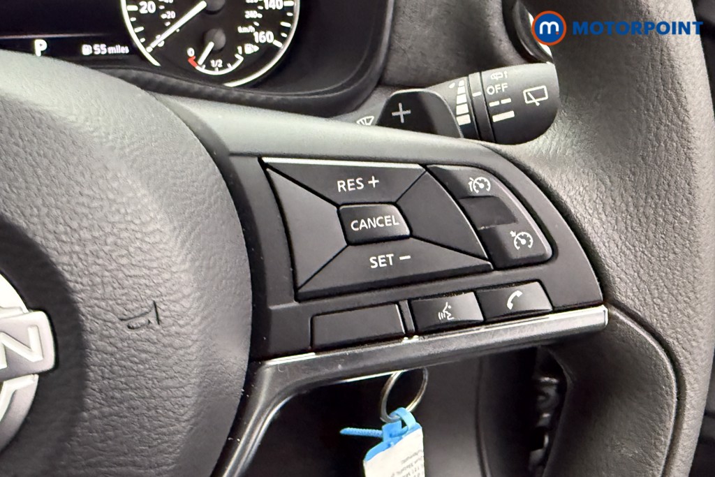 Nissan Juke Acenta Premium Automatic Petrol SUV - Stock Number (1559660) - 14th supplementary image
