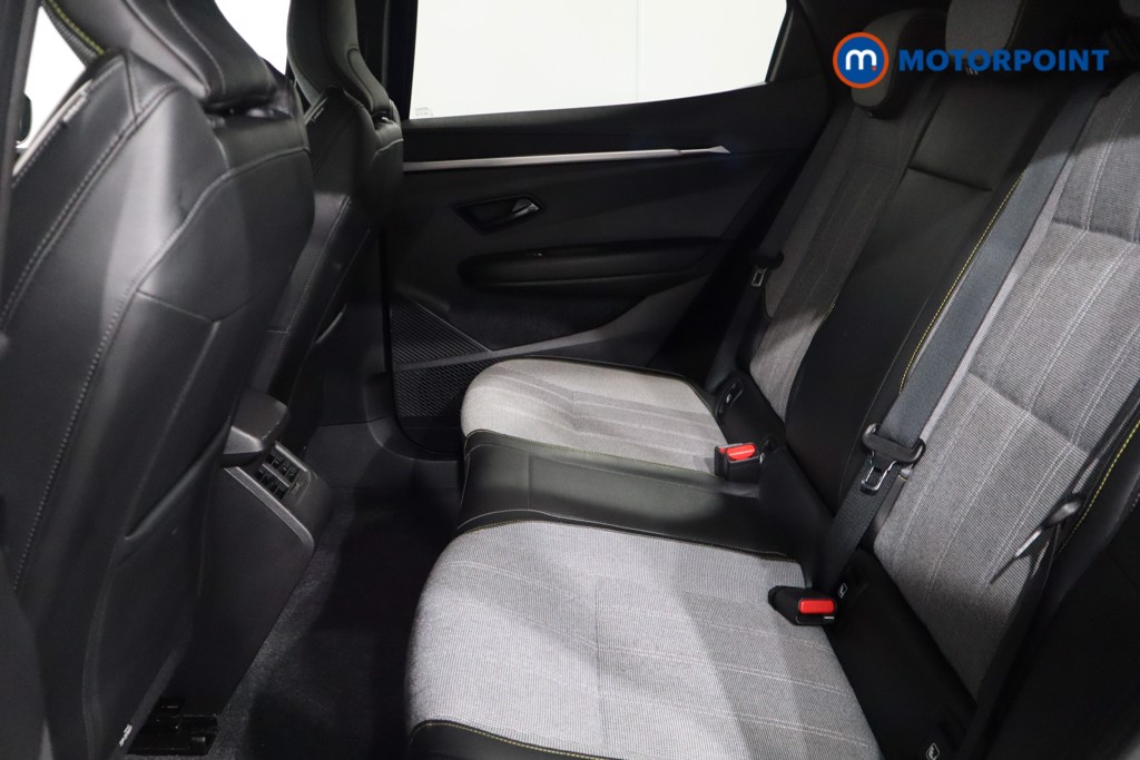 Renault Megane E-Tech Techno-Plus Automatic Electric Hatchback - Stock Number (1559887) - 5th supplementary image