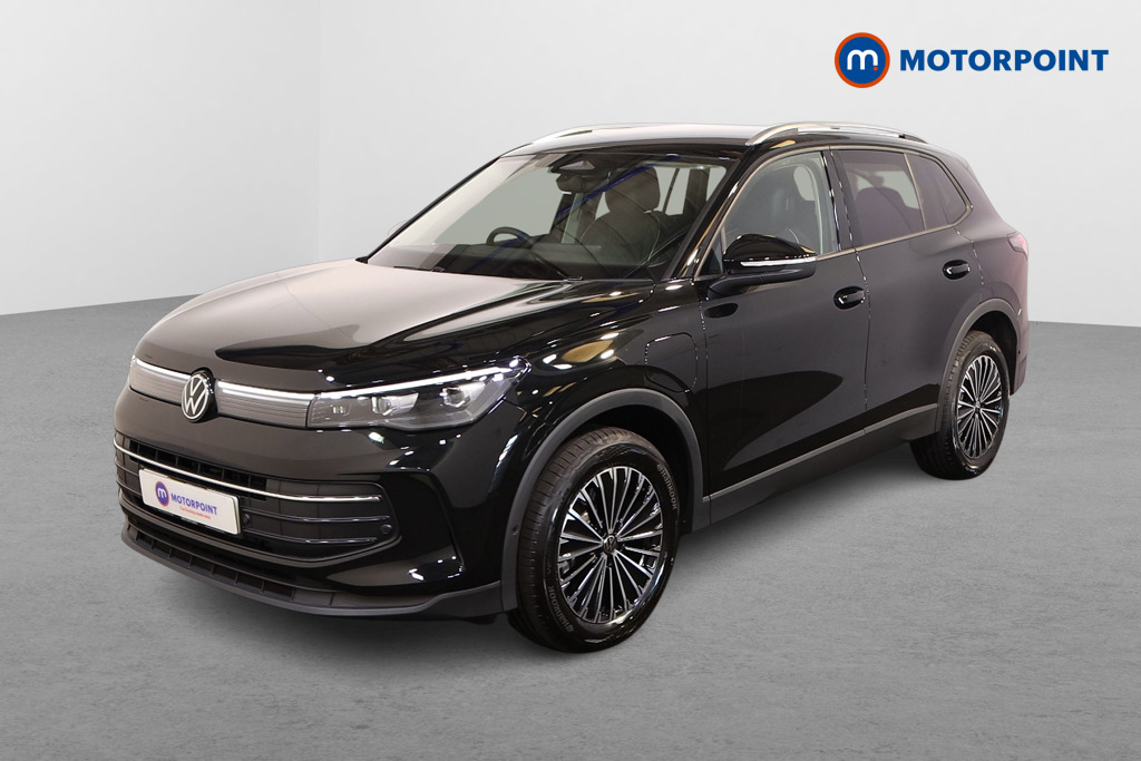 Volkswagen Tiguan Match Automatic Petrol Plug-In Hybrid SUV - Stock Number (1559935) - Passenger side front corner