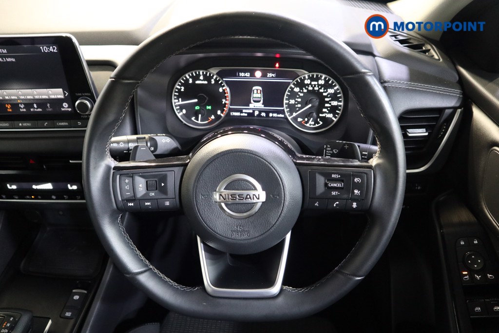 Nissan Qashqai Acenta Premium Automatic Petrol SUV - Stock Number (1560038) - 2nd supplementary image
