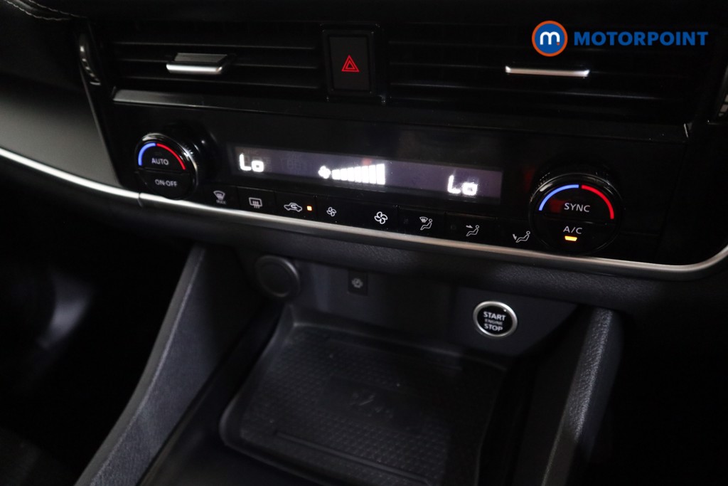 Nissan Qashqai Acenta Premium Automatic Petrol SUV - Stock Number (1560038) - 7th supplementary image
