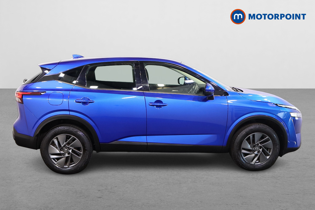 Nissan Qashqai Acenta Premium Automatic Petrol SUV - Stock Number (1560038) - Drivers side