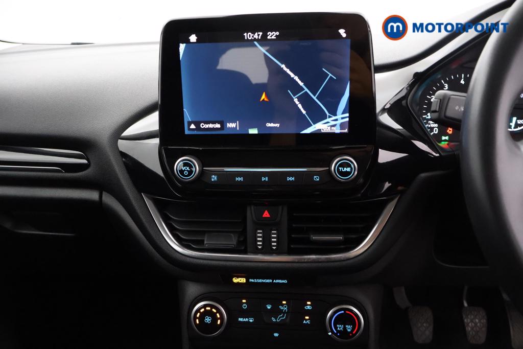 Ford Fiesta Zetec Manual Petrol Hatchback - Stock Number (1560048) - 5th supplementary image