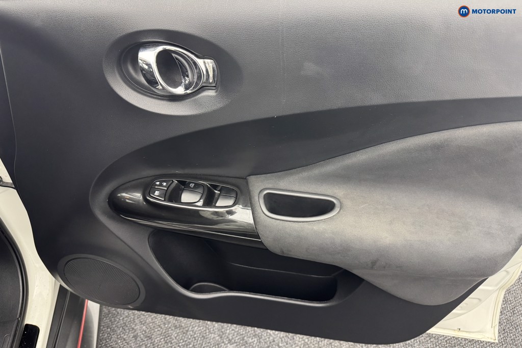 Nissan Juke Nismo Rs Automatic Petrol SUV - Stock Number (1560189) - 14th supplementary image