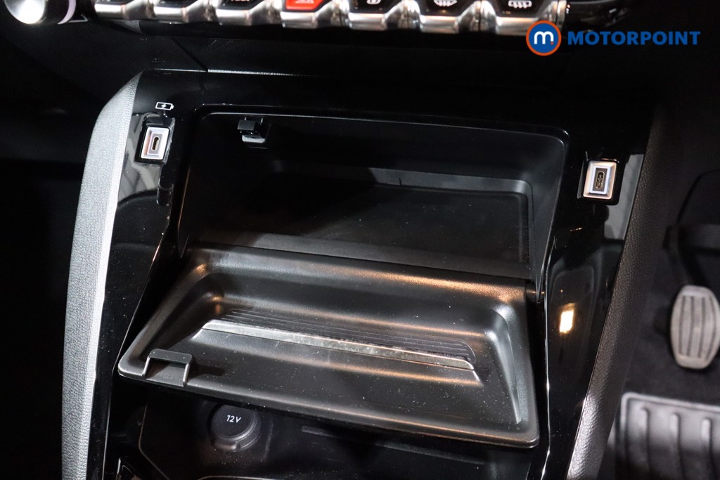 Peugeot 208 Allure Manual Petrol Hatchback - Stock Number (1560263) - 15th supplementary image