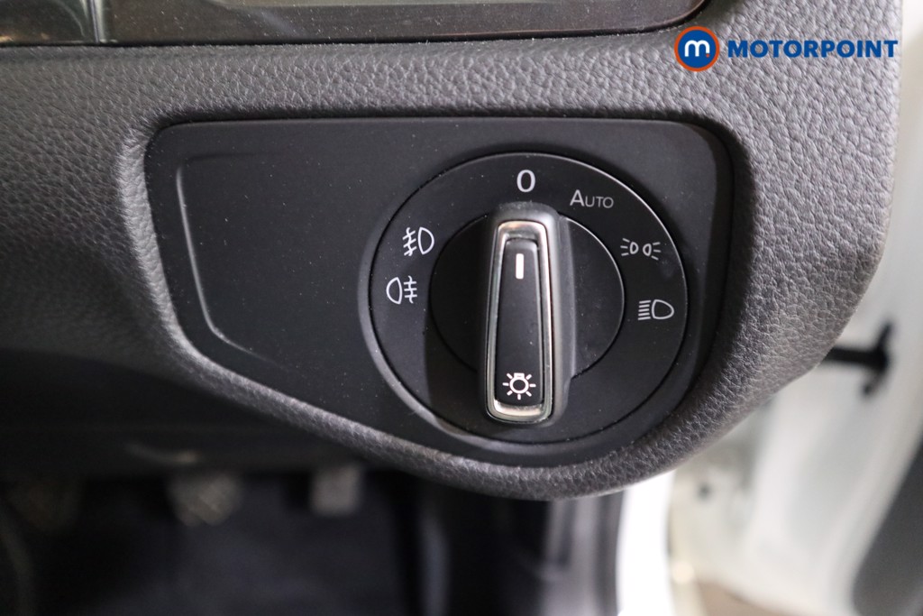 Volkswagen Golf Match Edition Manual Petrol Hatchback - Stock Number (1560297) - 9th supplementary image