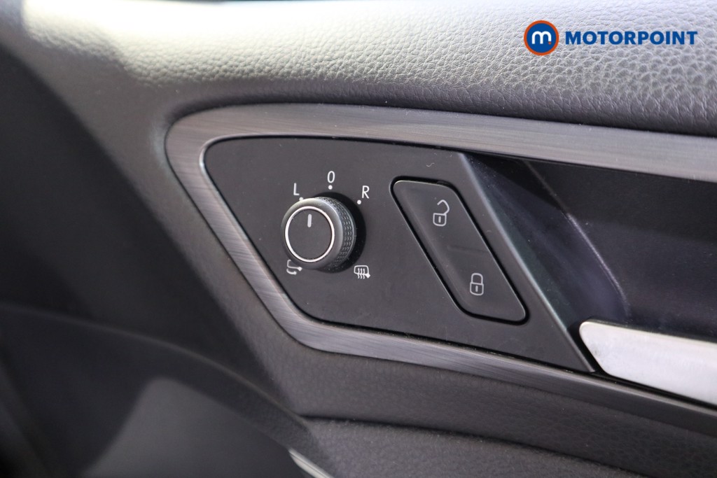 Volkswagen Golf Match Edition Manual Petrol Hatchback - Stock Number (1560297) - 10th supplementary image