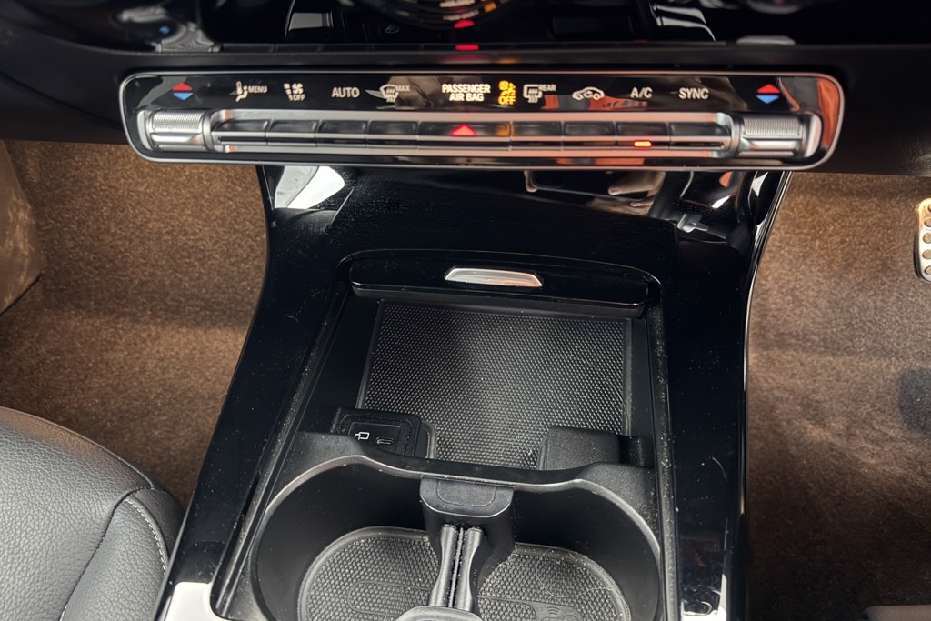 Mercedes-Benz CLA Amg Line Automatic Petrol Coupe - Stock Number (1560329) - 10th supplementary image