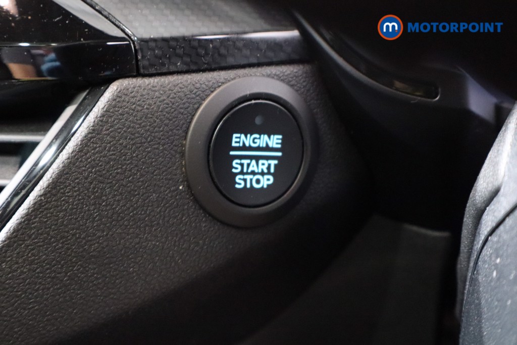 Ford Kuga St-Line X Edition Automatic Petrol Plug-In Hybrid SUV - Stock Number (1560360) - 13th supplementary image