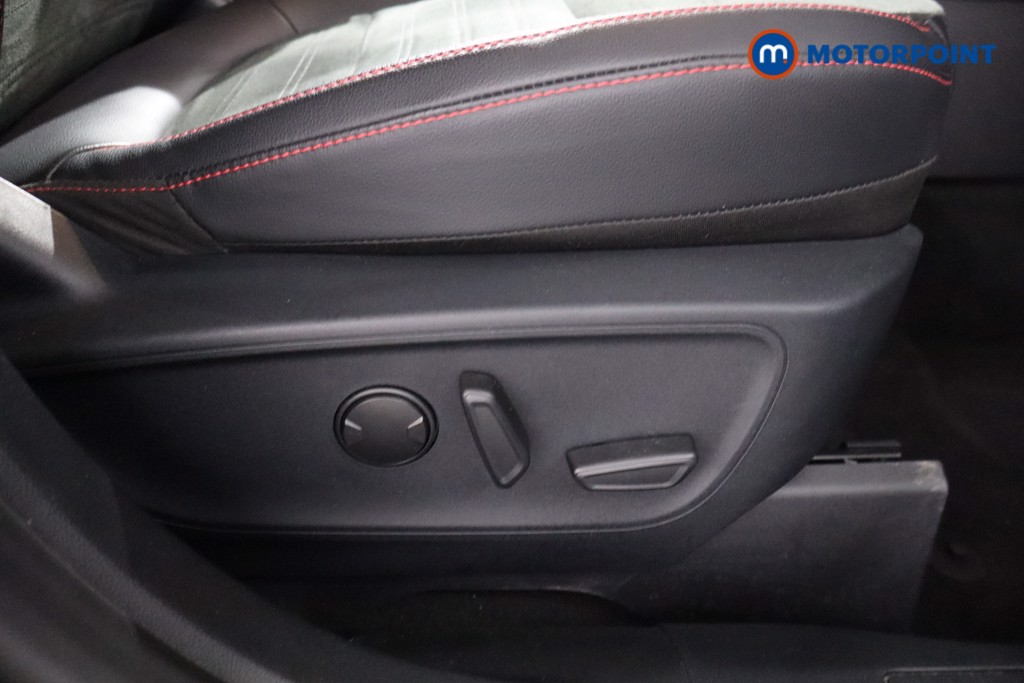 Ford Kuga St-Line X Edition Automatic Petrol Plug-In Hybrid SUV - Stock Number (1560360) - 22nd supplementary image