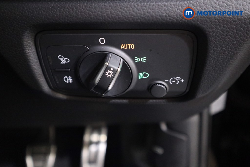 Audi A3 Black Edition Manual Petrol Hatchback - Stock Number (1560379) - 11th supplementary image