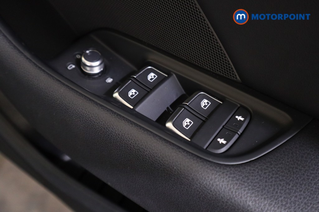 Audi A3 Black Edition Manual Petrol Hatchback - Stock Number (1560379) - 13th supplementary image