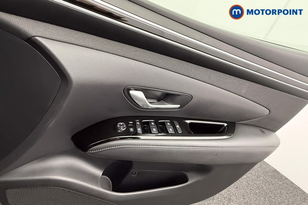 Hyundai Tucson Se Connect Automatic Petrol-Electric Hybrid SUV - Stock Number (1560421) - 16th supplementary image