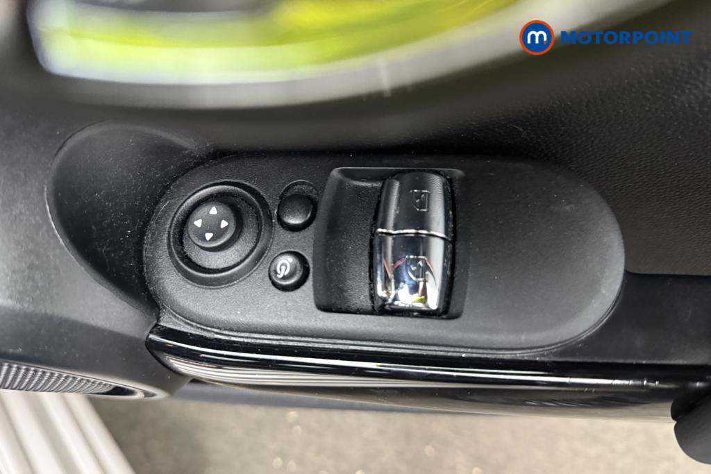 Mini Hatchback John Cooper Works Automatic Petrol Hatchback - Stock Number (1560635) - 15th supplementary image