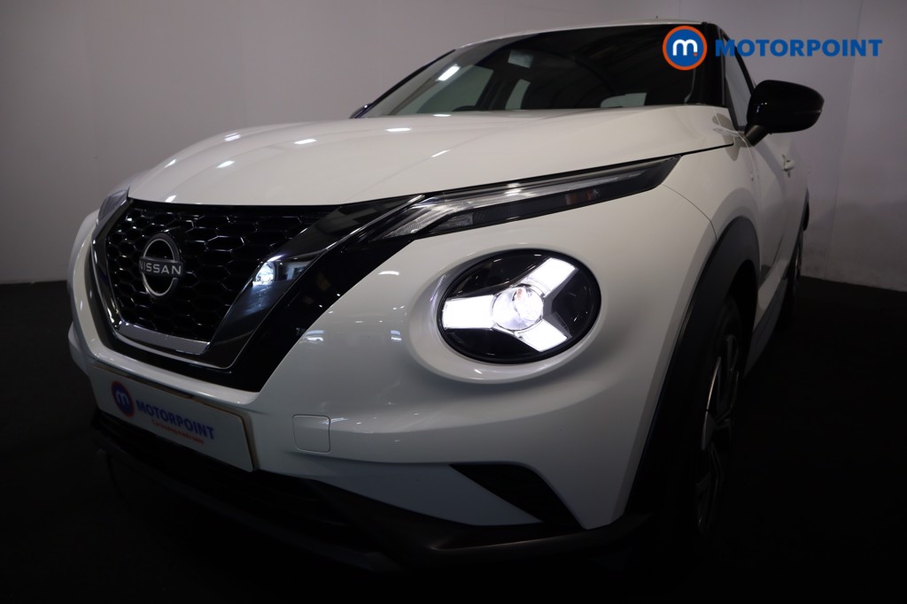 Nissan Juke Acenta Manual Petrol SUV - Stock Number (1560943) - 23rd supplementary image