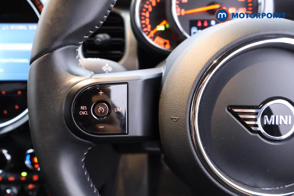 Mini Hatchback Cooper Exclusive Manual Petrol Hatchback - Stock Number (1560965) - 2nd supplementary image