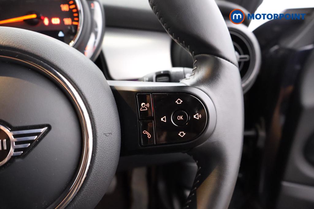 Mini Hatchback Cooper Exclusive Manual Petrol Hatchback - Stock Number (1560965) - 3rd supplementary image