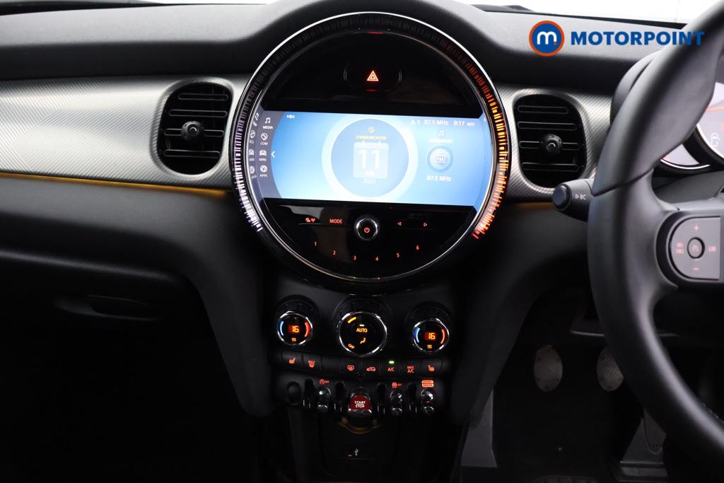 Mini Hatchback Cooper Exclusive Manual Petrol Hatchback - Stock Number (1560965) - 5th supplementary image