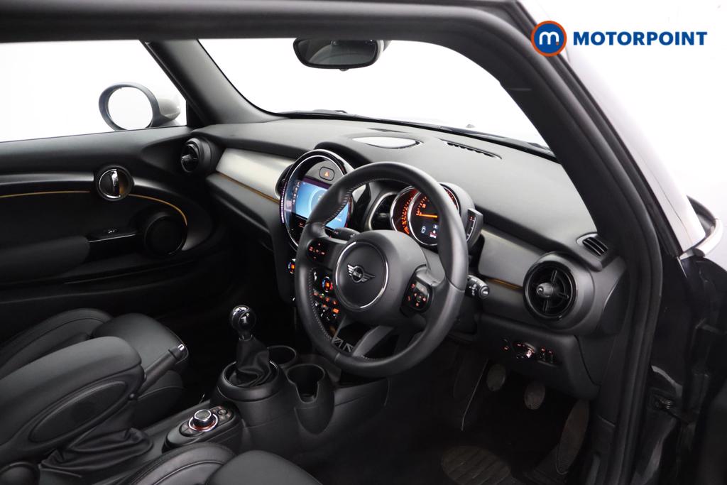 Mini Hatchback Cooper Exclusive Manual Petrol Hatchback - Stock Number (1560965) - 9th supplementary image