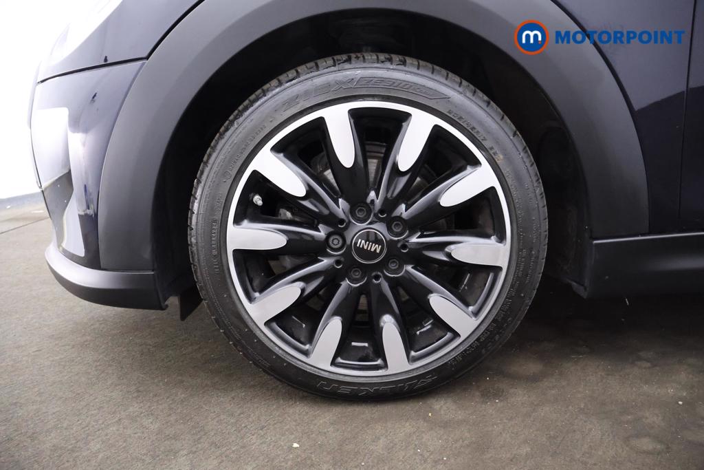 Mini Hatchback Cooper Exclusive Manual Petrol Hatchback - Stock Number (1560965) - 16th supplementary image