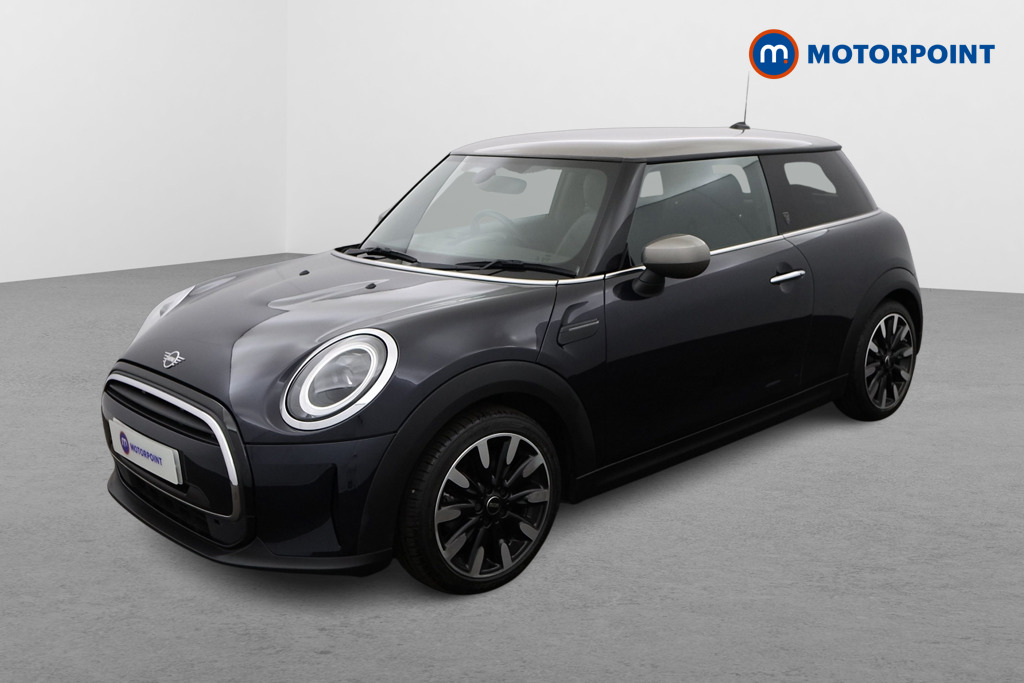 Mini Hatchback Cooper Exclusive Manual Petrol Hatchback - Stock Number (1560965) - Passenger side front corner