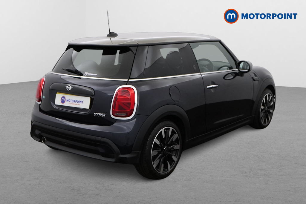 Mini Hatchback Cooper Exclusive Manual Petrol Hatchback - Stock Number (1560965) - Drivers side rear corner