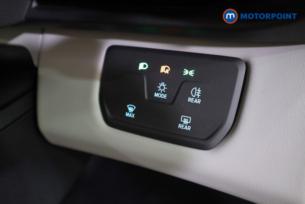 Ford Explorer Select Automatic Electric SUV - Stock Number (1561354) - 7th supplementary image