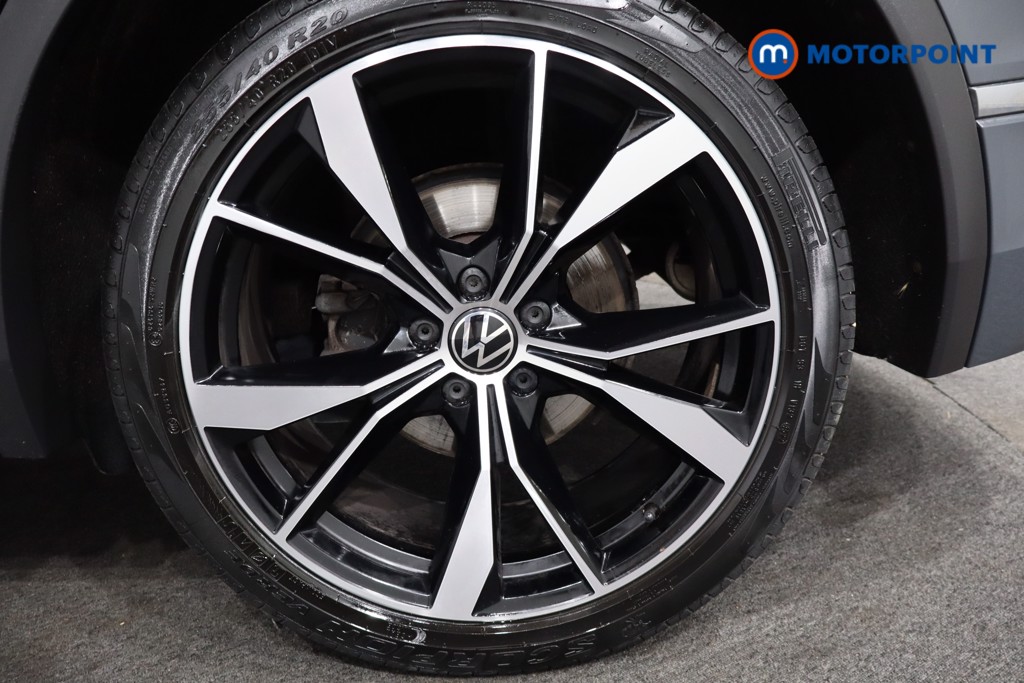 Volkswagen Tiguan R-Line Automatic Petrol SUV - Stock Number (1561458) - 12th supplementary image