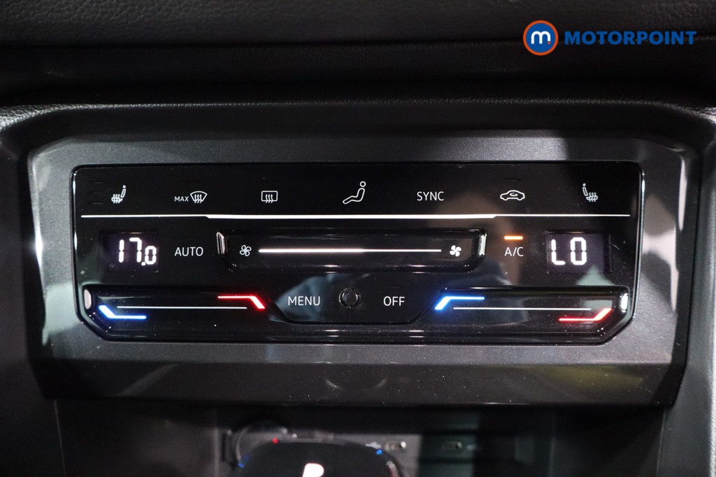 Volkswagen Tiguan R-Line Automatic Petrol SUV - Stock Number (1561458) - 15th supplementary image