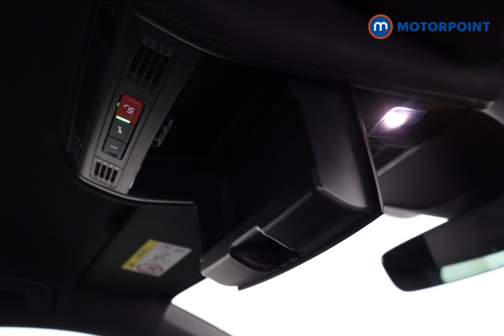 Volkswagen Tiguan R-Line Automatic Petrol SUV - Stock Number (1561458) - 16th supplementary image