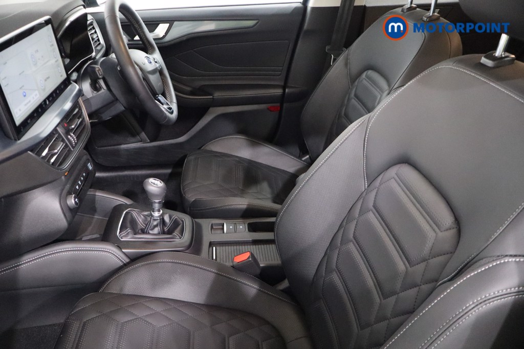 Ford Focus Active Vignale Manual Petrol-Electric Hybrid Hatchback - Stock Number (1561522) - 4th supplementary image